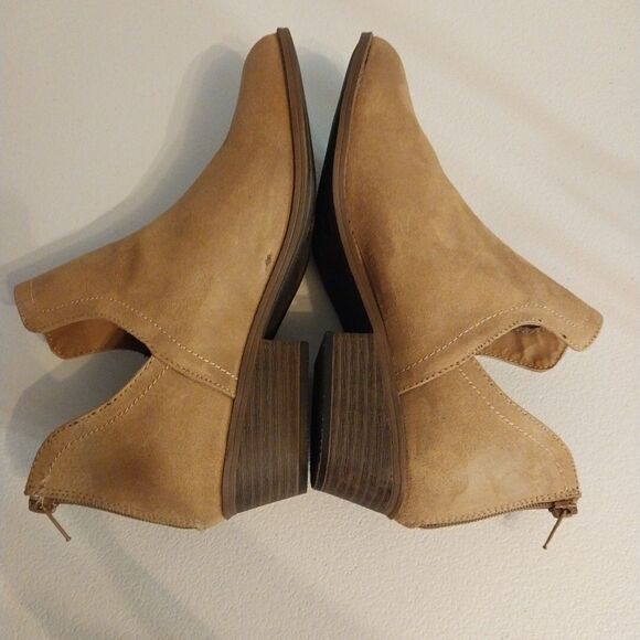 Falls Creek Booties Sz 9 Tan Cut Out Zippered Back Faux Suede Western Cowgirl - Picture 5 of 12